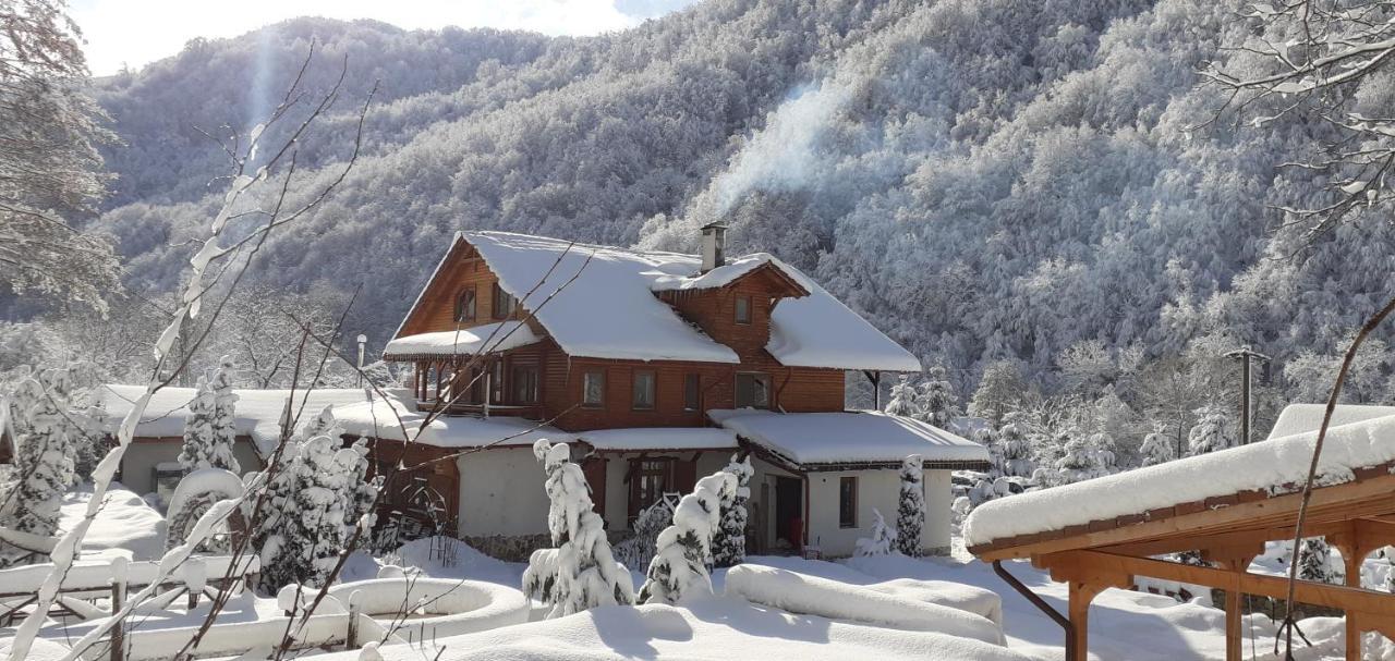 Gasthaus Maria Borlova Екстер'єр фото