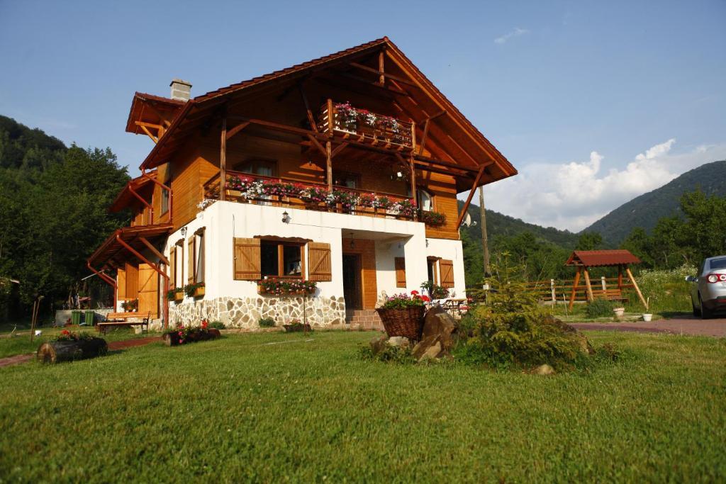 Gasthaus Maria Borlova Екстер'єр фото