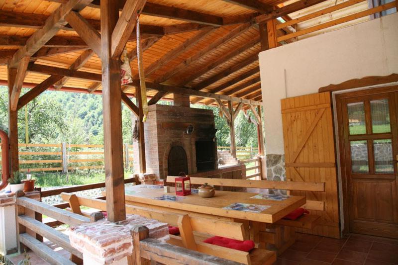 Gasthaus Maria Borlova Екстер'єр фото